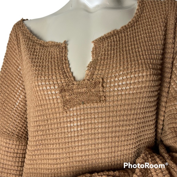 JODIFL Walnut Brown Waffle Knit Long Sleeve Top - Picture 2 of 10
